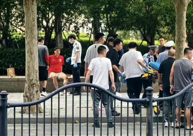 上海海港官方确认吾米提江意外遭遇车祸!此前浦东警方发布通报