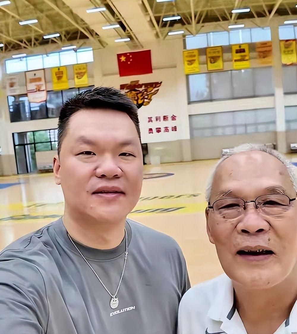 上汽大众轮胎门发酵：原厂韩泰胎两年大面积龟裂 两月投诉破千条