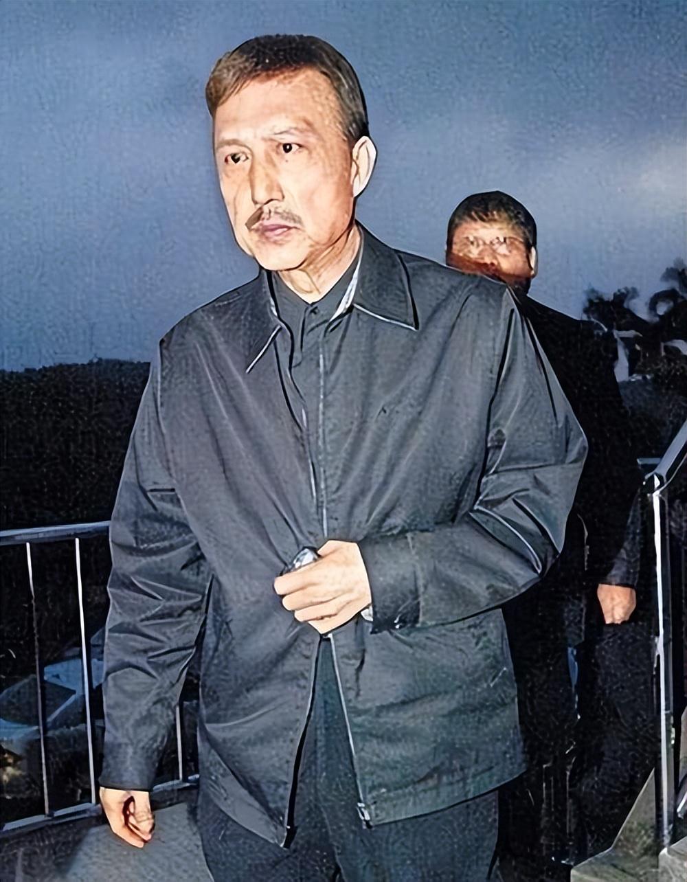 昇腾发布首个NPO超节点 NOR Flash涨价行情或将延续