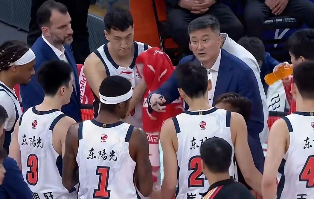 CBA猛料！广东公开遴选多岗位人选，山东签约王岚嵚四年，广东上海争抢大外援